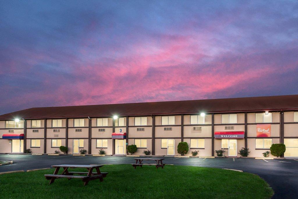 Red Roof Inn & Suites Wapakoneta Exterior foto